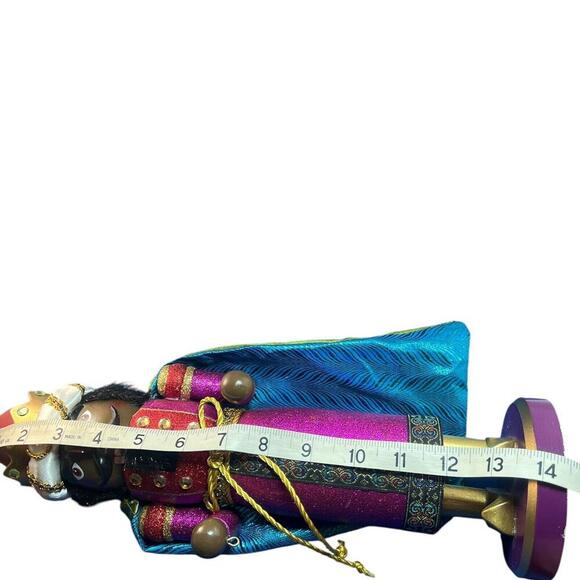 Christmas Royal King Nutcracker Figurine Purple Wooden Wise Man Holiday Decor - Picture 7 of 7